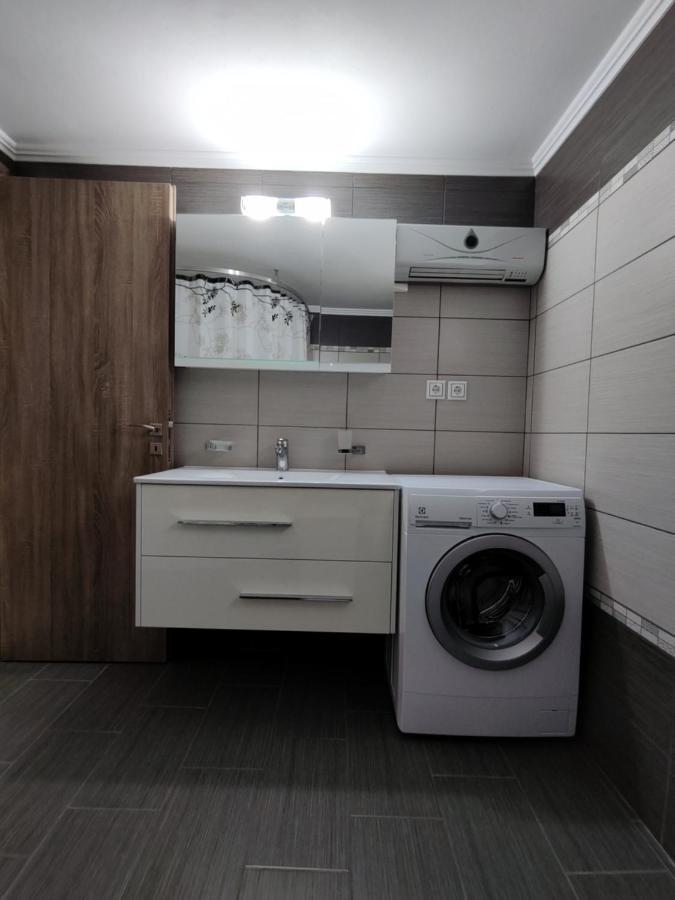 Apartment Silver Pearl